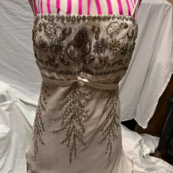 Vintage Y2K Fairycore whimsical Apart pearl dress, white cocktail dress. - Picture 4 of 7